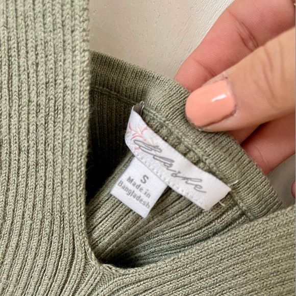 ✧ NWOT ✧ SKYLARK ║ GREEN TANK TOP - Picture 3 of 3